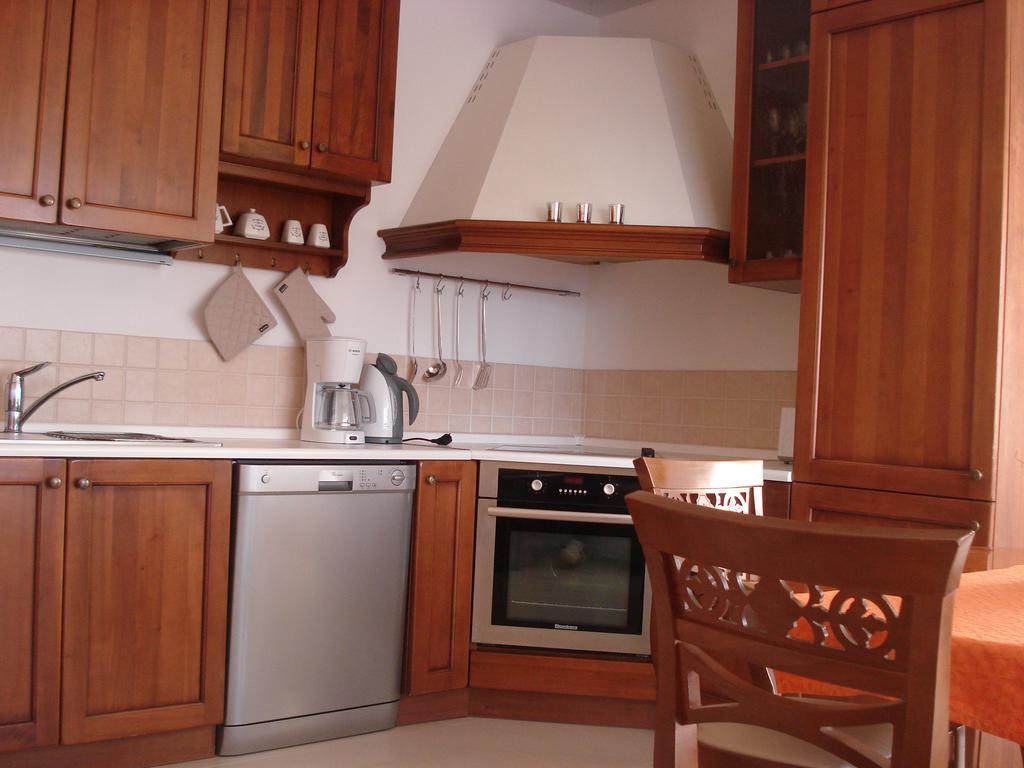 Apartments Villa Residenca Novi Vinodolski Extérieur photo