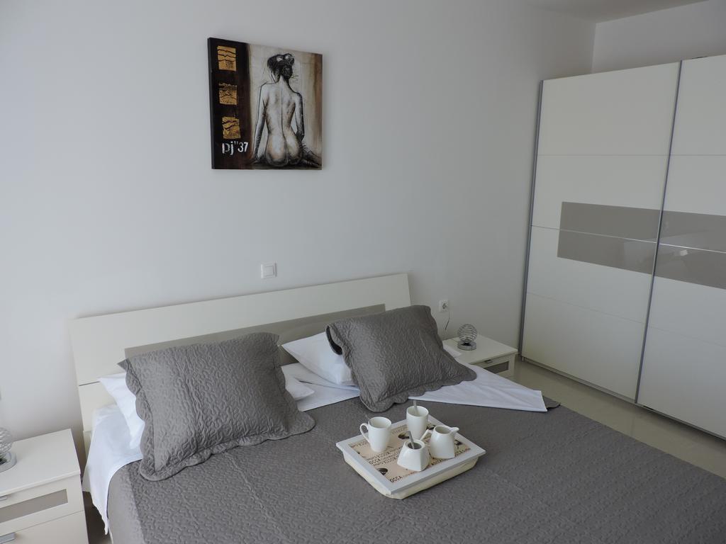 Apartments Villa Residenca Novi Vinodolski Extérieur photo